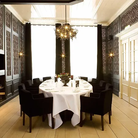 Suitehotel Posthoorn Hotel 4*