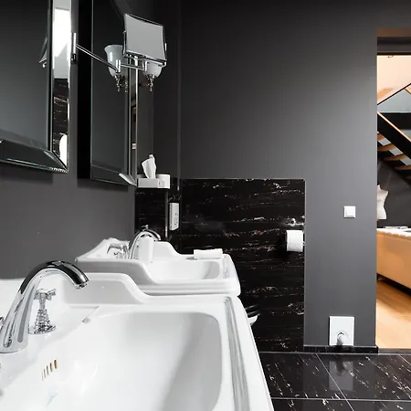 Suitehotel Posthoorn 4* Monnickendam